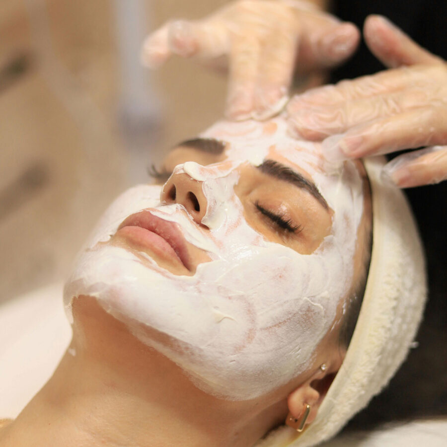 Limpieza Facial Profunda